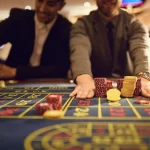 What is the Effect of Risk Management on Gambling Performance?